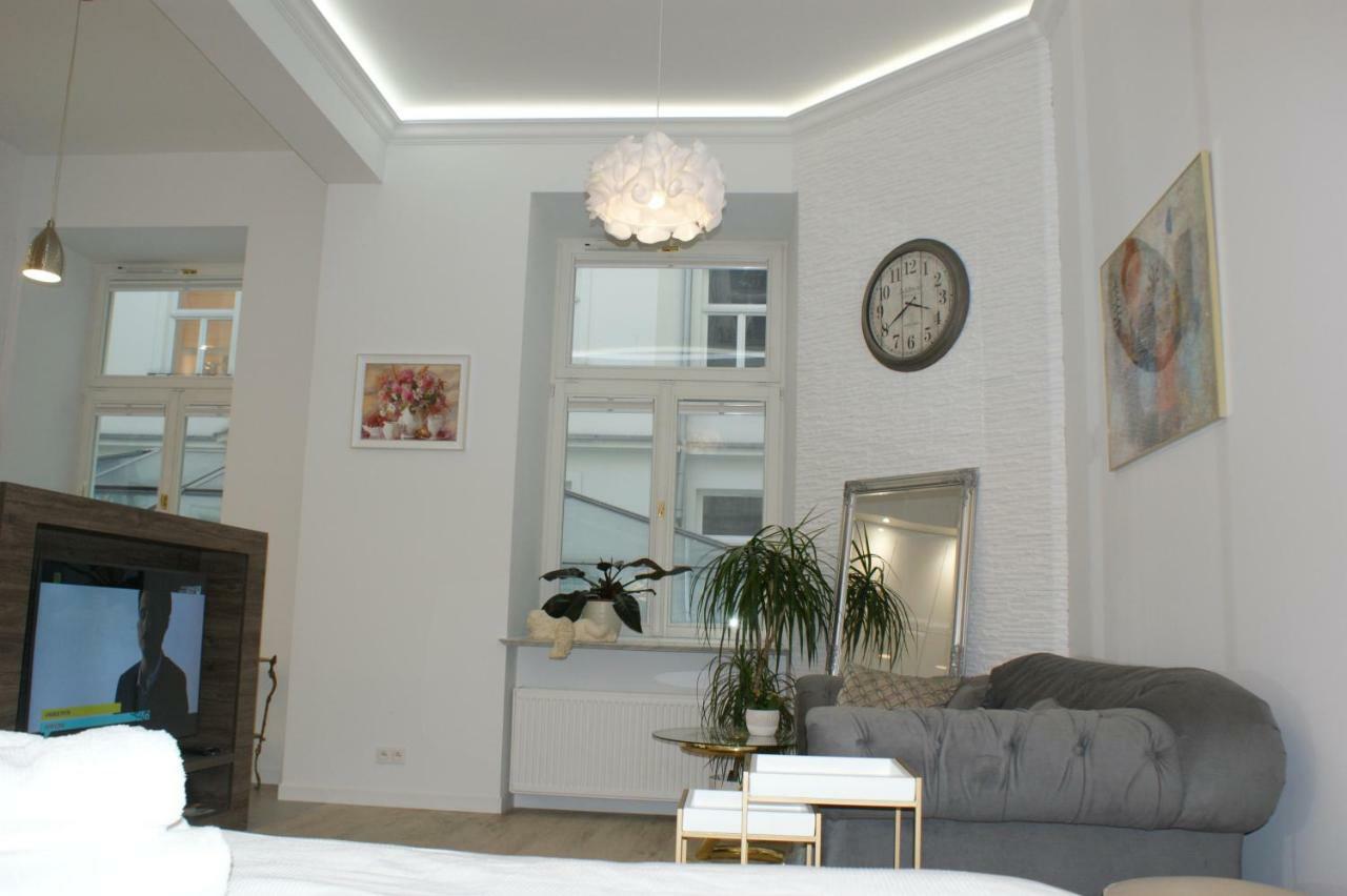 Lovely Apartment- Poznanska 16 Warszawa Exteriör bild